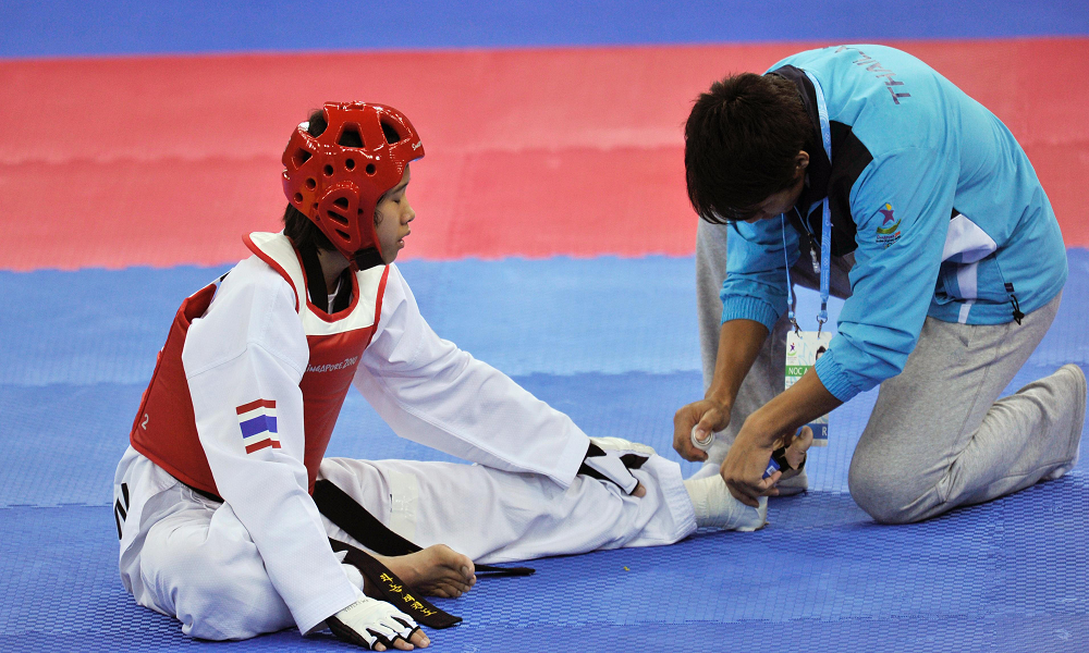 How To Avoid Injuries In Your Taekwondo Training - Finstock Evarsity ...